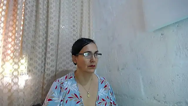 gabbyparker  online show from 11-12-25, 03:34