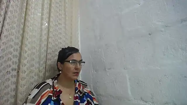 gabbyparker  online show from 04-07-26, 09:32