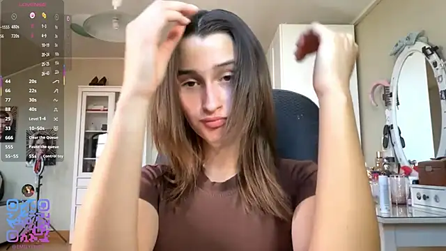 Snapshot of DarlineBrustera chatting on 07-19-26, 02:21 DarlineBrustera online show from 07-19-26, 02:21
