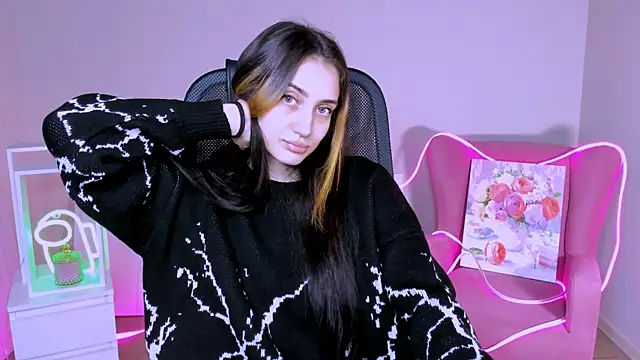 olivianorton online show from 11-08-25, 03:23