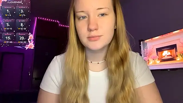 PandaFluff online show from 04-16-26, 06:41