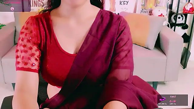 Snapshot of My_Rose chatting on 06-10-26, 11:31 My Rose online show from 06-10-26, 11:31