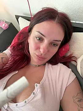 Snapshot of OliviaaFischer chatting on 07-26-26, 07:59 OliviaaFischer online show from 07-26-26, 07:59