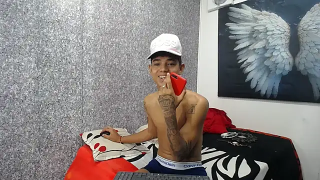 Snapshot of angelcute_19 chatting on 09-14-25, 03:49 angelcute 19 online show from 09-14-25, 03:49