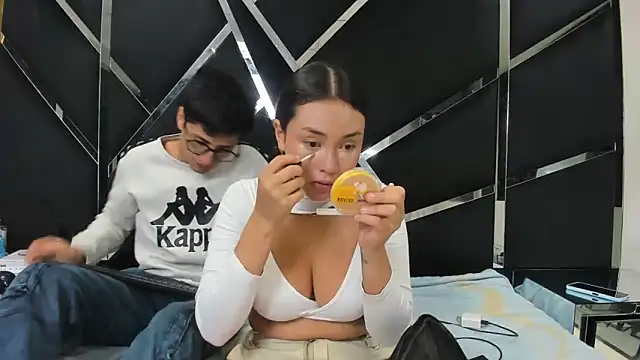 Noa Arez online show from 02-11-26, 04:39