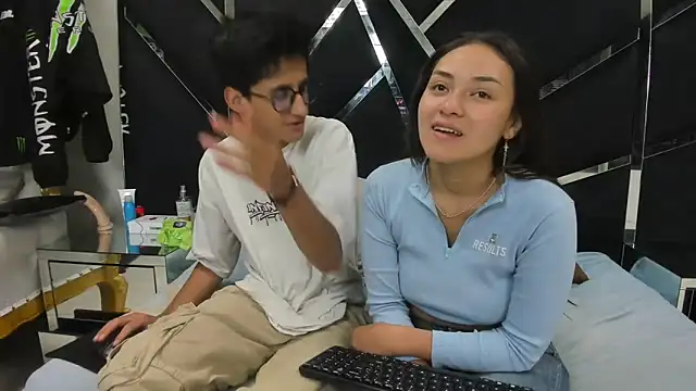 Noa Arez online show from 02-15-26, 07:27