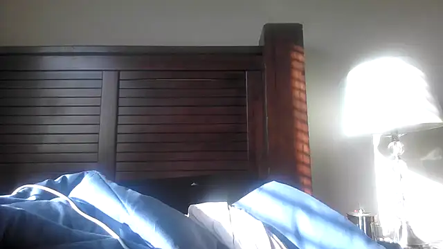 Marlowlovee online show from 10-12-25, 11:15