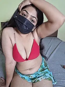 YourToxicBae online show from 04-15-26, 05:31