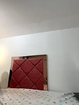 emma hot2006 online show from 11-08-25, 05:56