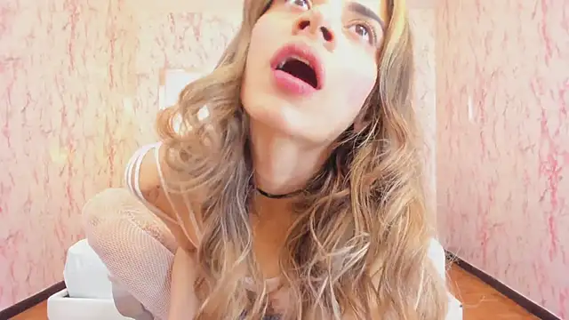 Emily Whinfre online show from 03-06-26, 08:05