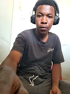 sweetdickboy2 online show from 03-16-26, 11:25