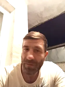 Snapshot of Alexdaniel89 chatting on 05-05-26, 07:33 Alexdaniel89 online show from 05-05-26, 07:33