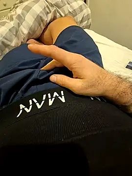 biversboy online show from 10-30-25, 07:47