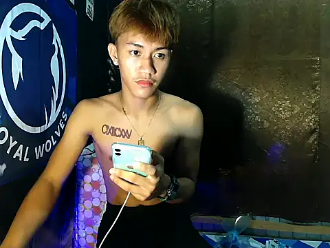 naughtyboyloy 0 online show from 09-30-25, 01:38