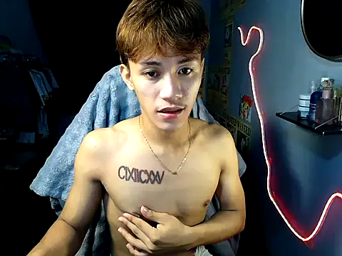 naughtyboyloy 0 online show from 07-19-26, 06:33