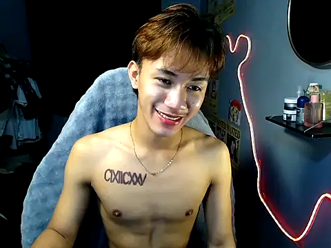 naughtyboyloy 0 online show from 07-21-26, 05:59