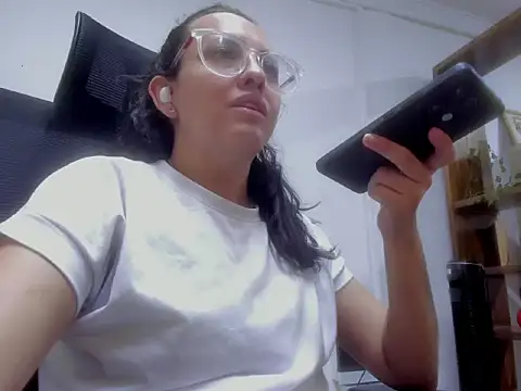 dalila macherano1 online show from 11-12-25, 07:46