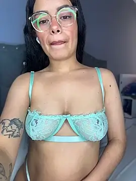 Melissa coch online show from 07-24-26, 04:16