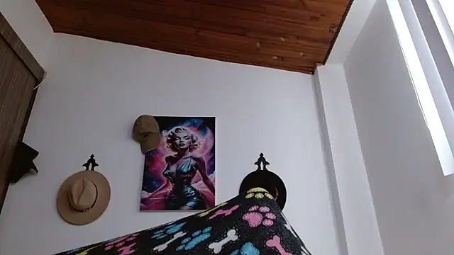 Crystal Star  online show from 02-16-26, 12:01