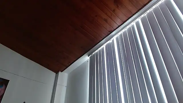 Crystal Star  online show from 04-03-26, 01:09