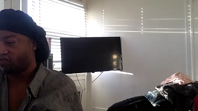 Snapshot of Diodre_Benyoon chatting on 02-24-26, 02:59 Diodre Benyoon online show from 02-24-26, 02:59