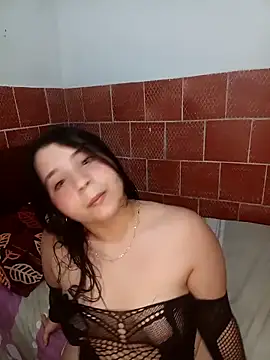 Snapshot of Cloe_mateo chatting on 11-12-25, 12:33 Cloe mateo online show from 11-12-25, 12:33