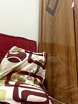 July-Asian online show from 10-08-25, 10:35