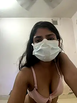 Snapshot of sassyy_poonam chatting on 09-11-25, 07:14 sassyy poonam online show from 09-11-25, 07:14