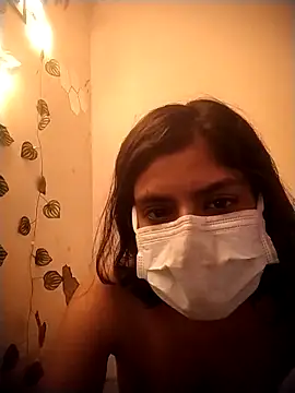Snapshot of sassyy_poonam chatting on 10-06-25, 03:48 sassyy poonam online show from 10-06-25, 03:48