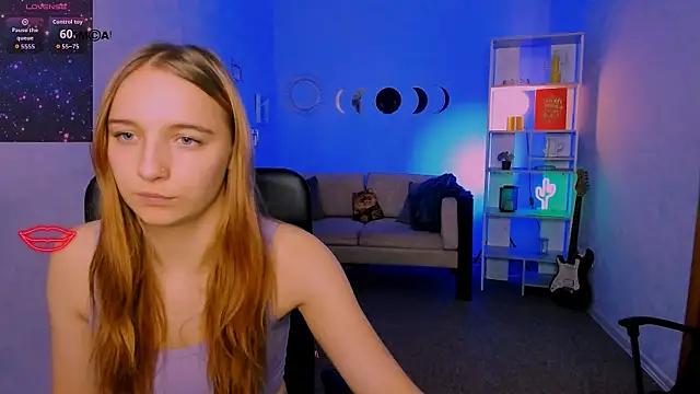 lola sun12 online show from 11-16-25, 04:12