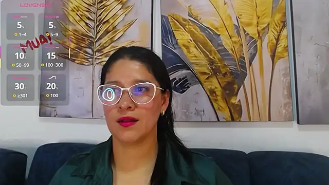 Snapshot of Alana_steel_1 chatting on 04-30-26, 05:52 Alana steel 1 online show from 04-30-26, 05:52