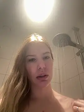 Chloemillerrxx online show from 01-13-26, 02:44