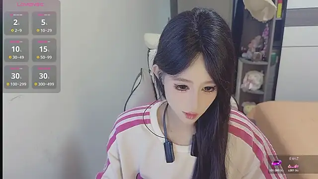 Snapshot of coco_coco_cc chatting on 04-21-26, 08:42 coco coco cc online show from 04-21-26, 08:42
