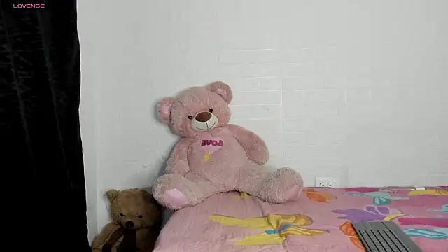 HaileyDuke online show from 07-12-26, 03:52