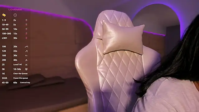 HannahMontgomery online show from 01-09-26, 04:32