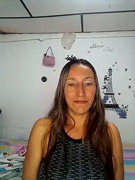 Keilathompson10 online show from 09-28-25, 02:06