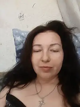 Snapshot of DanaNeon chatting on 05-26-26, 11:06 DanaNeon online show from 05-26-26, 11:06
