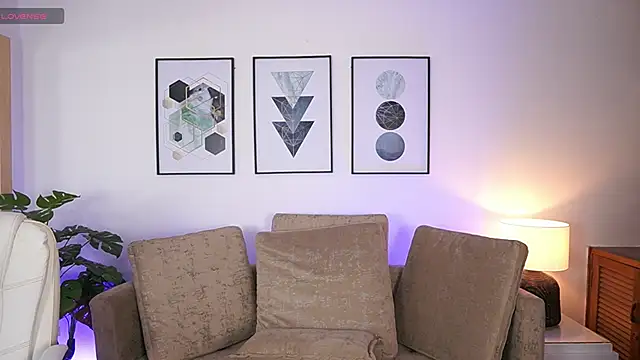 MilaCrave online show from 09-09-25, 11:43