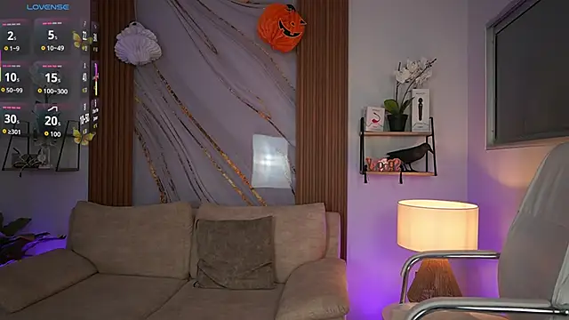 MilaCrave online show from 10-21-25, 11:33