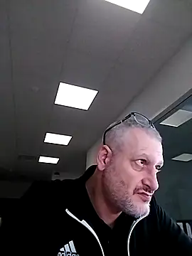 Snapshot of Hisnimin chatting on 02-08-26, 10:35 Hisnimin online show from 02-08-26, 10:35