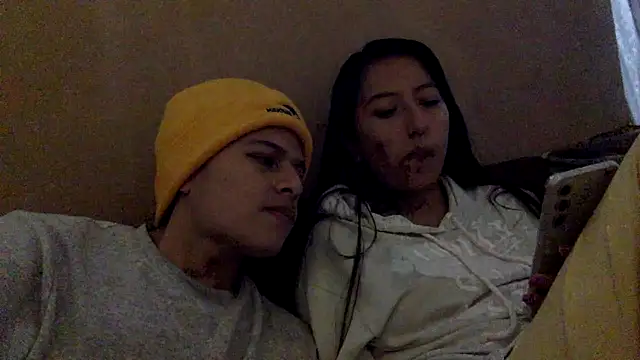 Snapshot of DarkJuan7777 chatting on 11-04-25, 10:53 DarkJuan7777 online show from 11-04-25, 10:53