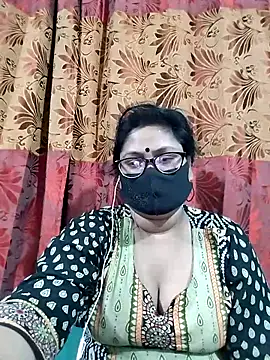 Snapshot of Ayat-3 chatting on 09-10-25, 07:03 Ayat-3 online show from 09-10-25, 07:03