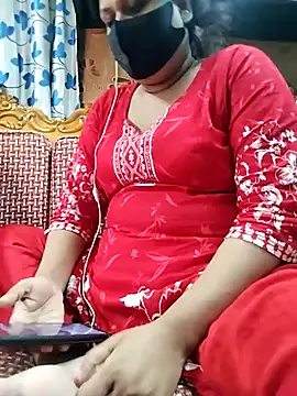 Snapshot of Ayat-3 chatting on 09-19-25, 10:54 Ayat-3 online show from 09-19-25, 10:54