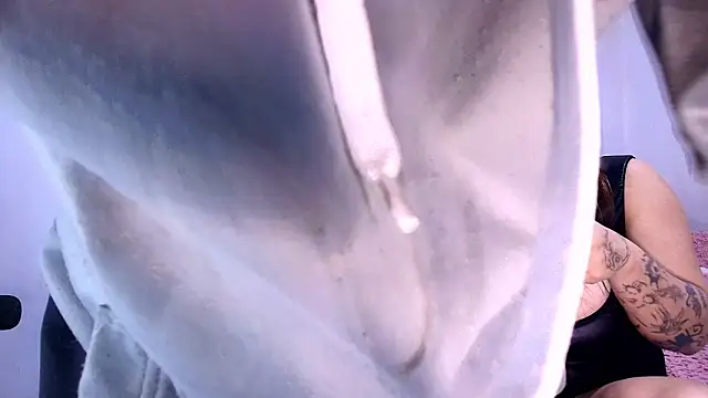 annyharriis online show from 03-25-26, 10:16