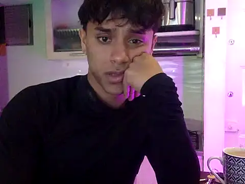 ZYZZ1312 online show from 01-07-26, 07:38