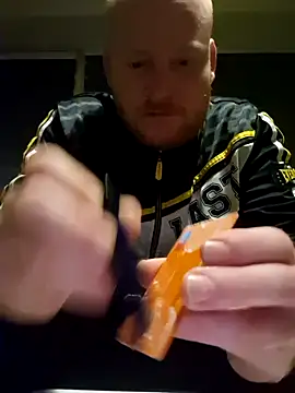 svenni2525 online show from 11-03-25, 09:59