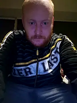 svenni2525 online show from 11-23-25, 10:20