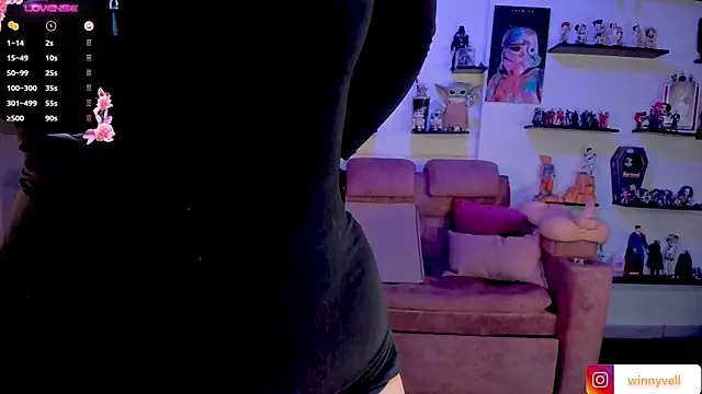 winnylove1 online show from 06-10-26, 11:35