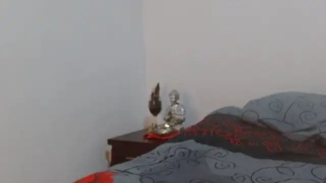 naiaratobon   online show from 02-14-26, 06:43