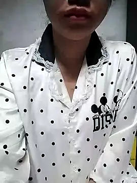 Mie rose online show from 03-11-26, 10:49